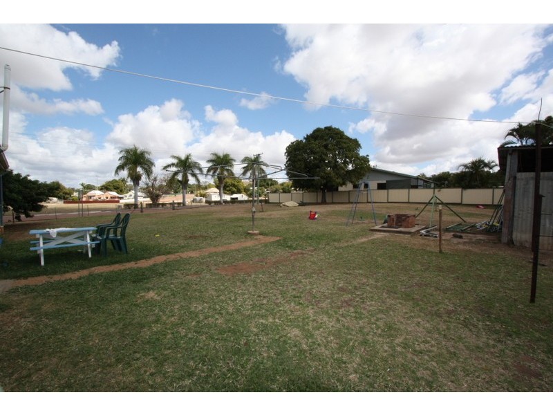 1 Richards Lane, Charters Towers QLD 4820