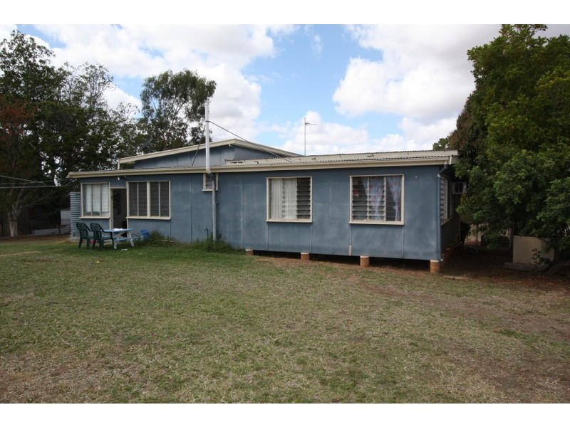 1 Richards Lane, Charters Towers QLD 4820