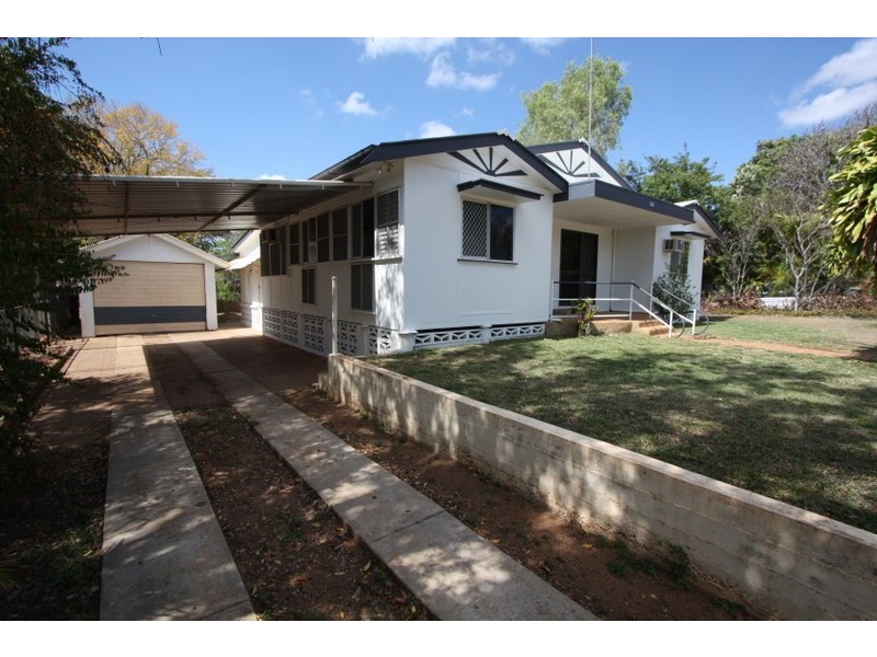 111 Hackett Terrace, Charters Towers QLD 4820