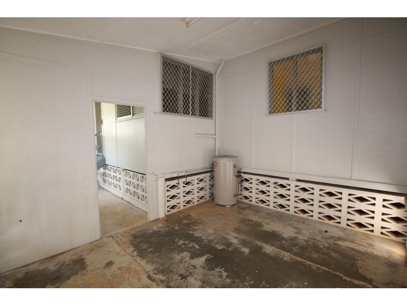 111 Hackett Terrace, Charters Towers QLD 4820