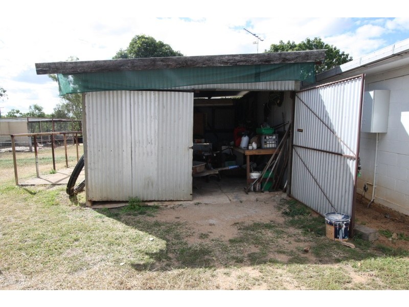 31 Jackson Street, Charters Towers QLD 4820