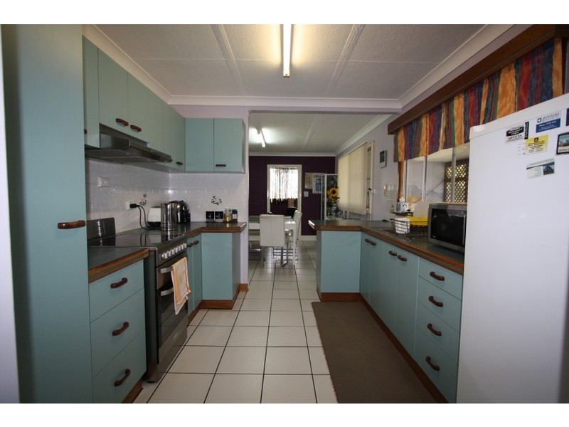 18 Jardine Lane, Charters Towers QLD 4820