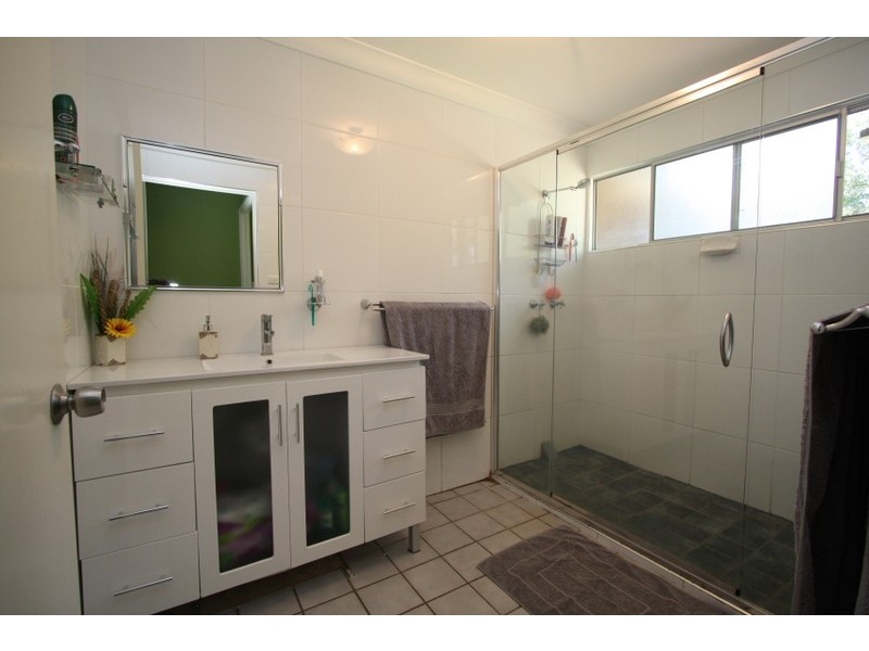 18 Jardine Lane, Charters Towers QLD 4820