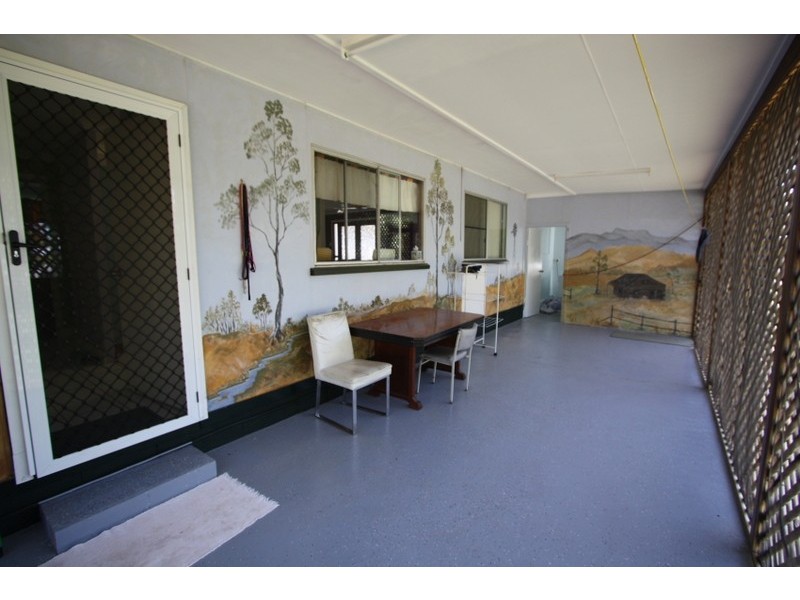 18 Jardine Lane, Charters Towers QLD 4820