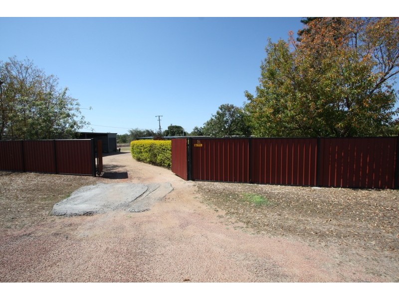 18 Jardine Lane, Charters Towers QLD 4820