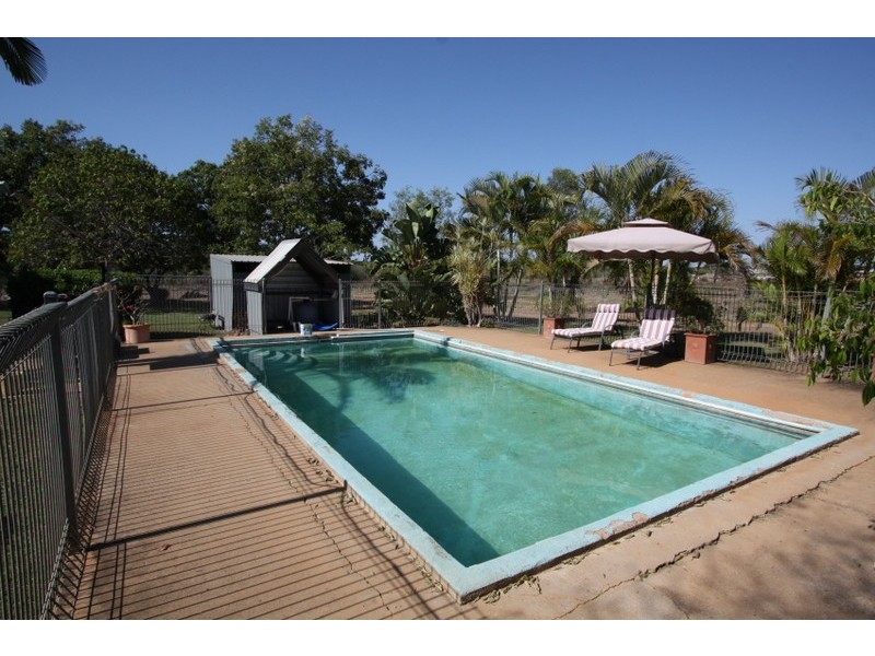 18 Jardine Lane, Charters Towers QLD 4820