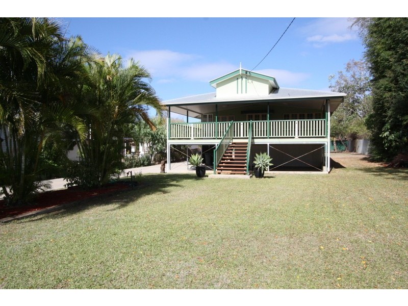 32 Prior Street, Charters Towers QLD 4820
