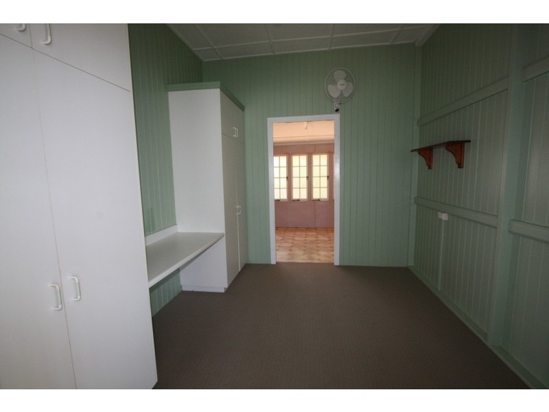 32 Prior Street, Charters Towers QLD 4820