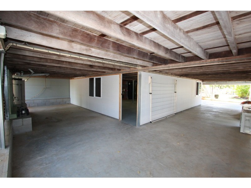 32 Prior Street, Charters Towers QLD 4820