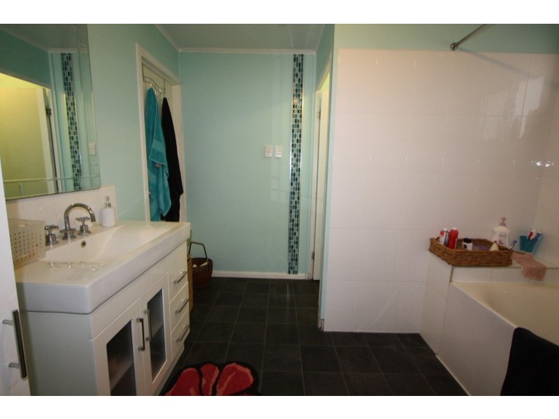 588 Stockroute Road, Charters Towers QLD 4820