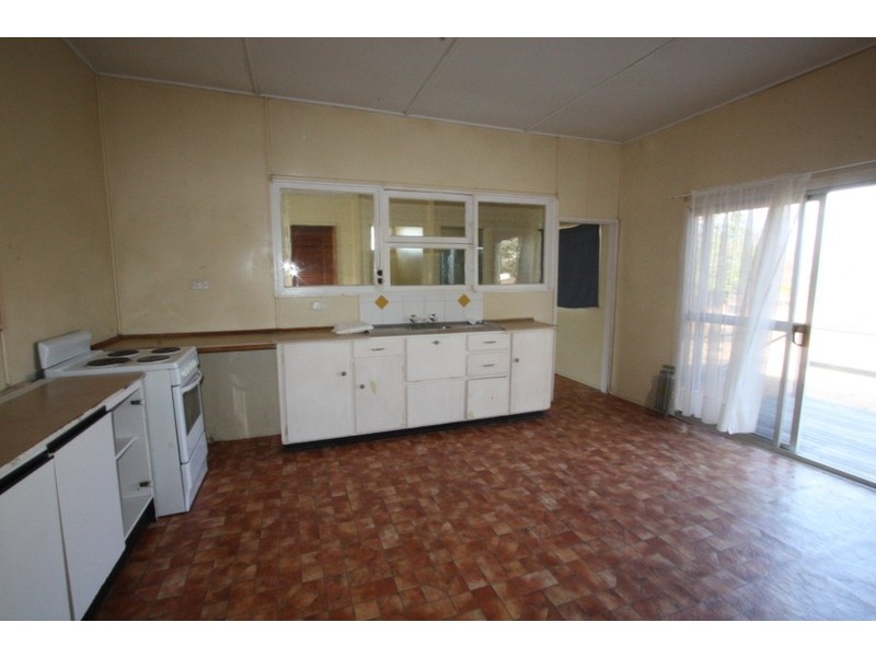 85 Millchester Road, Charters Towers QLD 4820