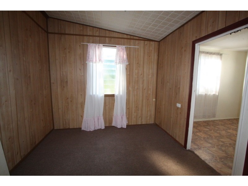 85 Millchester Road, Charters Towers QLD 4820