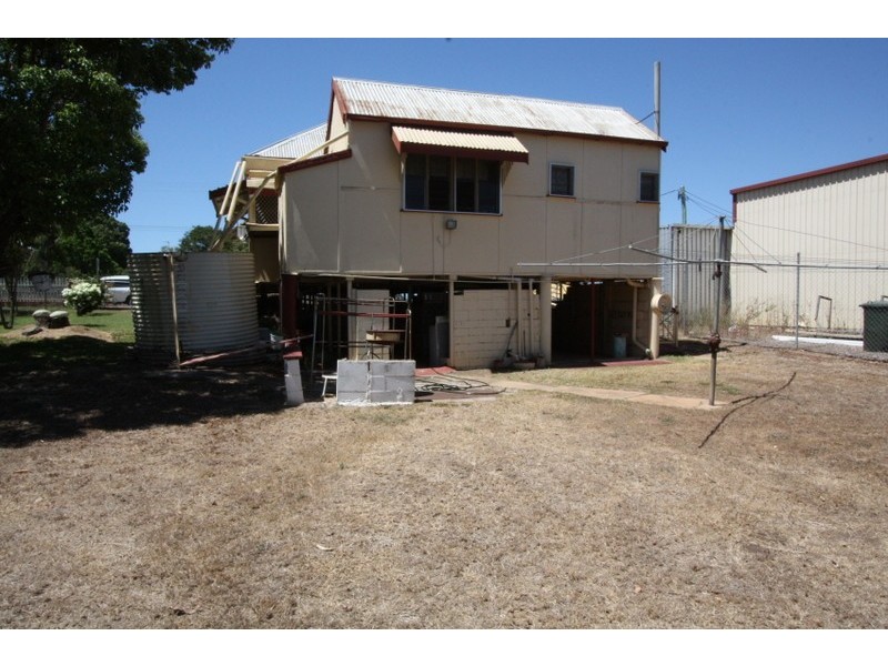 9 Rainbow Road, Charters Towers QLD 4820