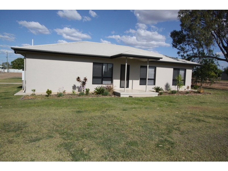 24   Axford Road, Charters Towers QLD 4820