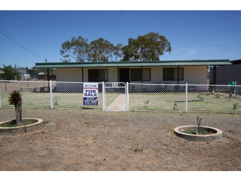 52 Mill Street, Pentland QLD 4816