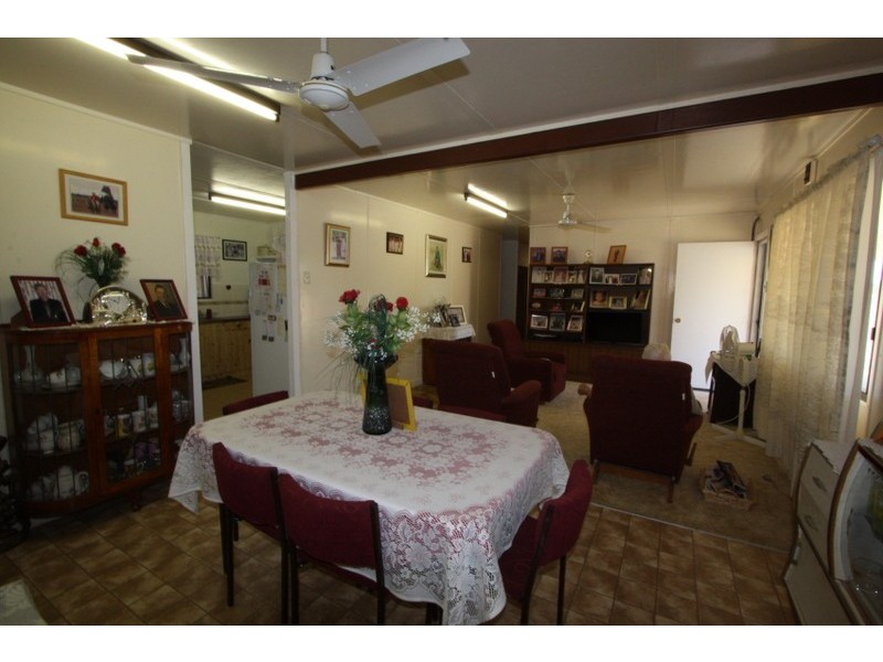 52 Mill Street, Pentland QLD 4816