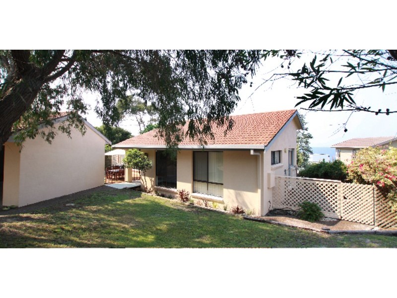 Pacific House  200 Pacific Way, Tura Beach NSW 2548