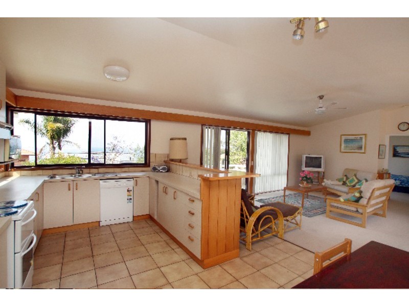 Pacific House  200 Pacific Way, Tura Beach NSW 2548