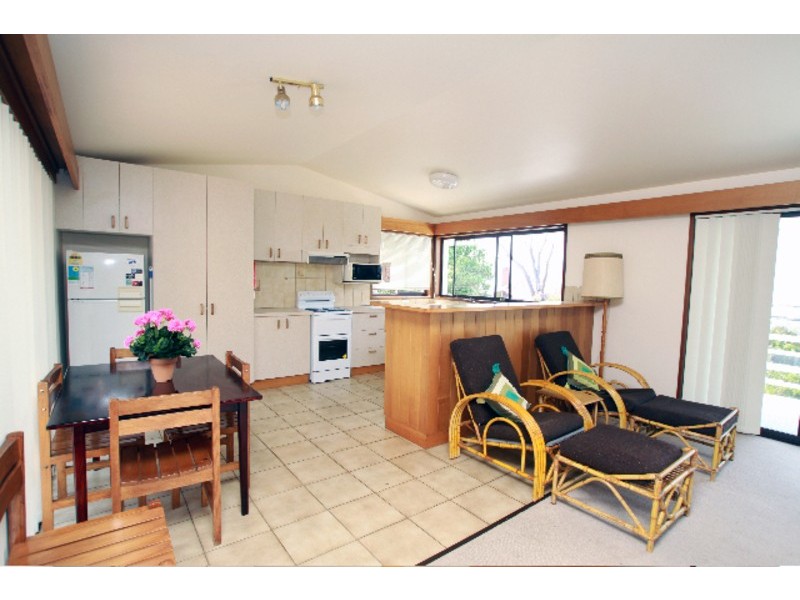 Pacific House  200 Pacific Way, Tura Beach NSW 2548