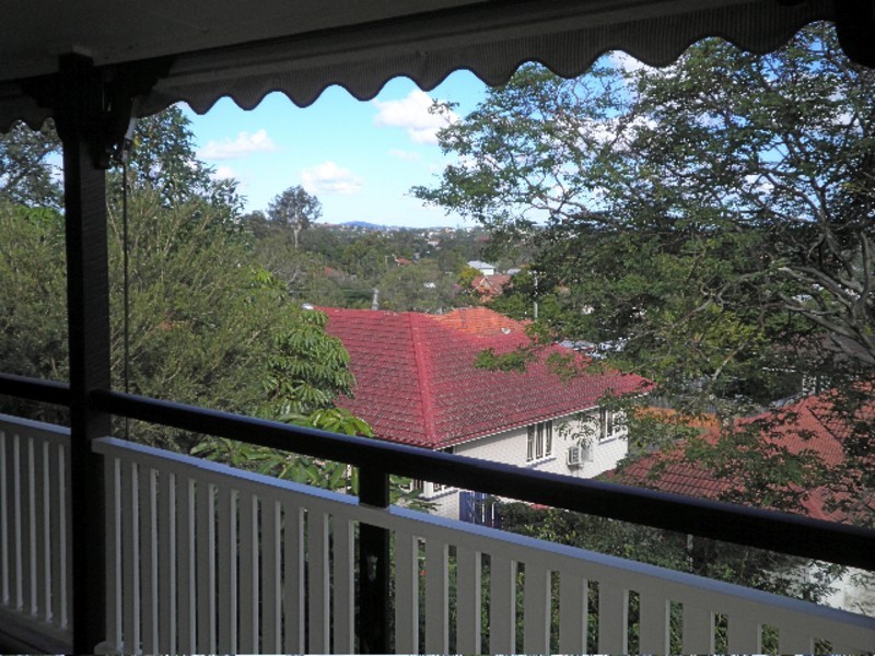 6 Laruma street, Ashgrove QLD 4060