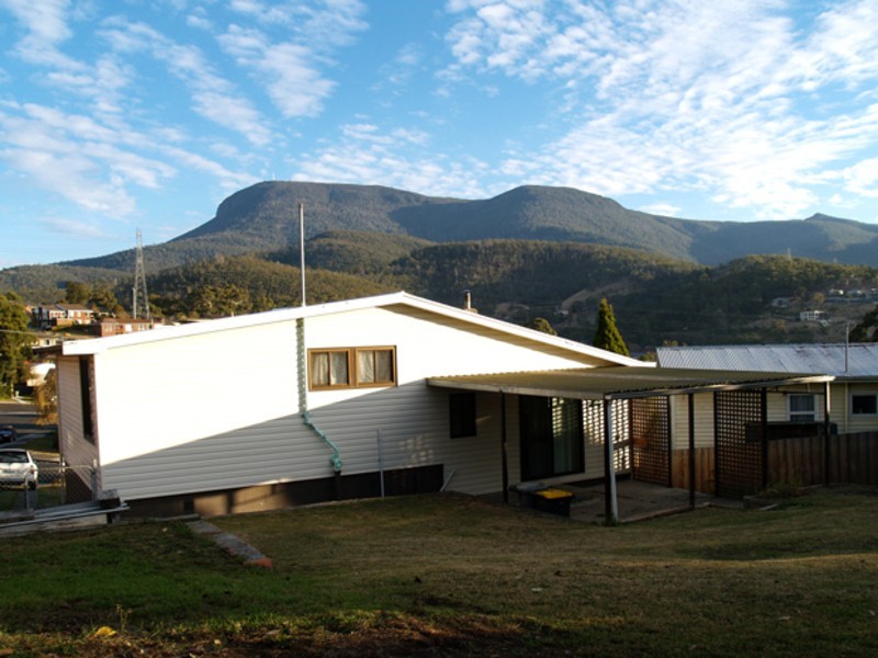 29 Devines Road, Glenorchy TAS 7010
