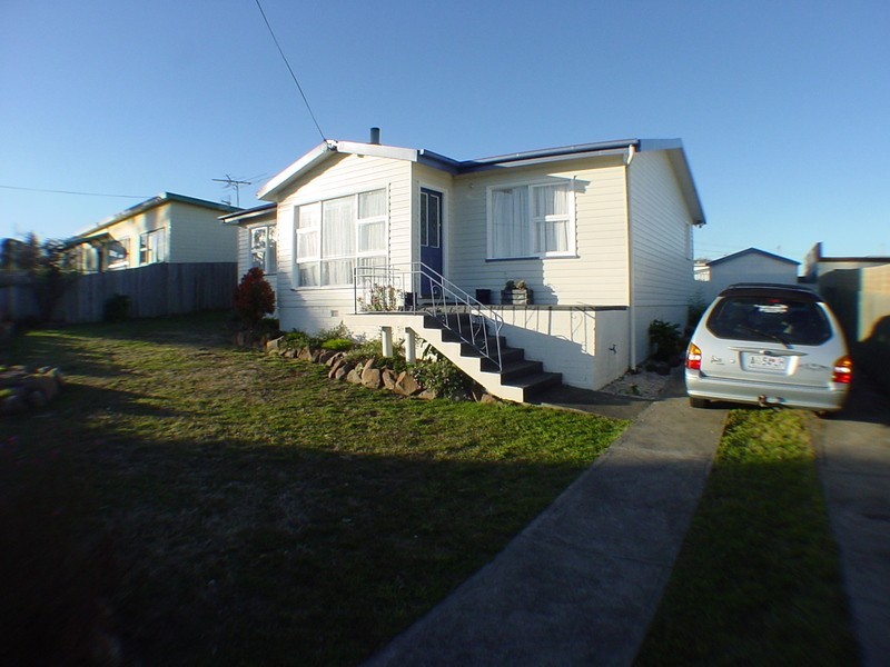 19  Raynors Road, Midway Point TAS 7171