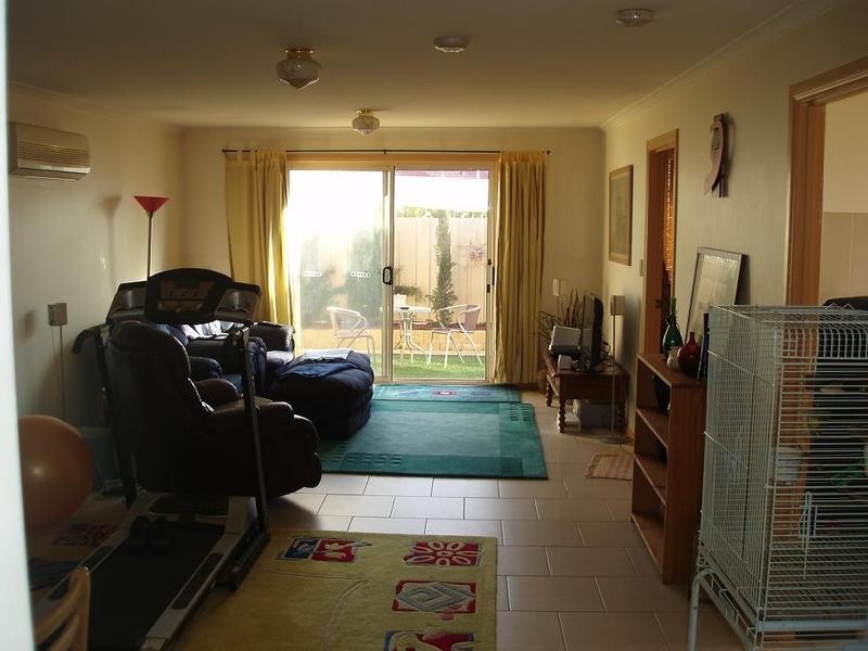 2/15 Austin Street, Croydon Park SA 5008