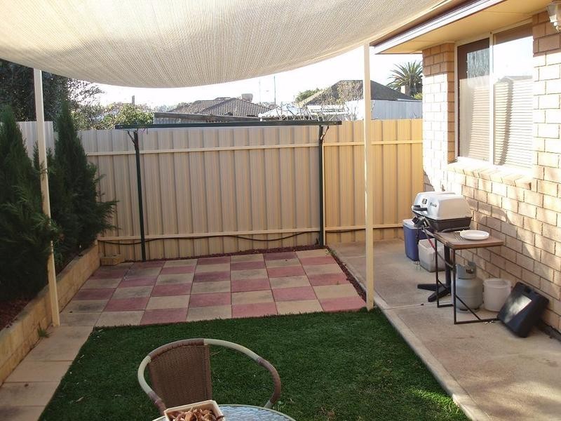 2/15 Austin Street, Croydon Park SA 5008