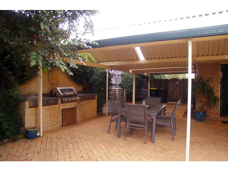 6 silverton st, Glenwood NSW 2768