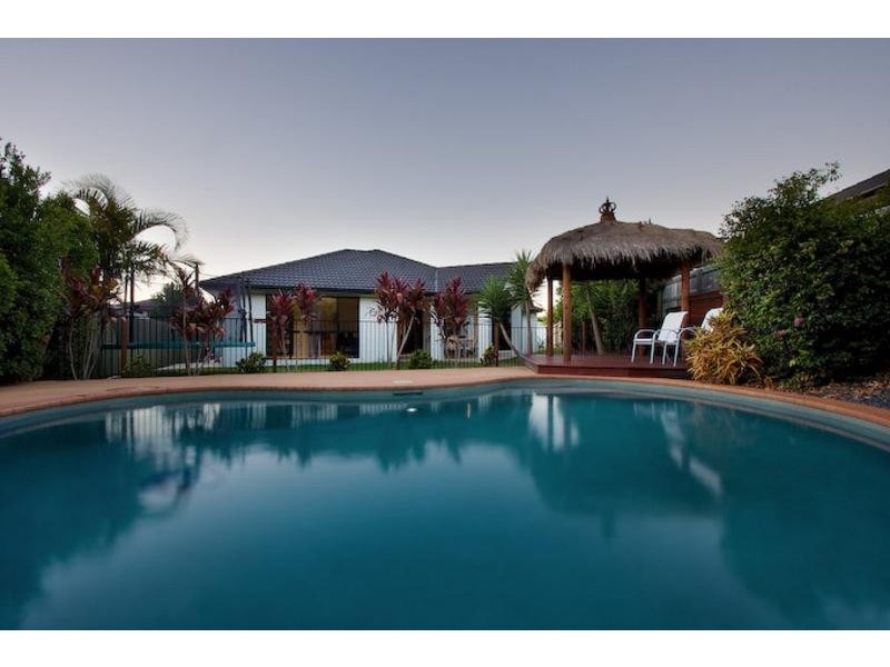 9 Greenside  Court, Peregian Springs QLD 4573