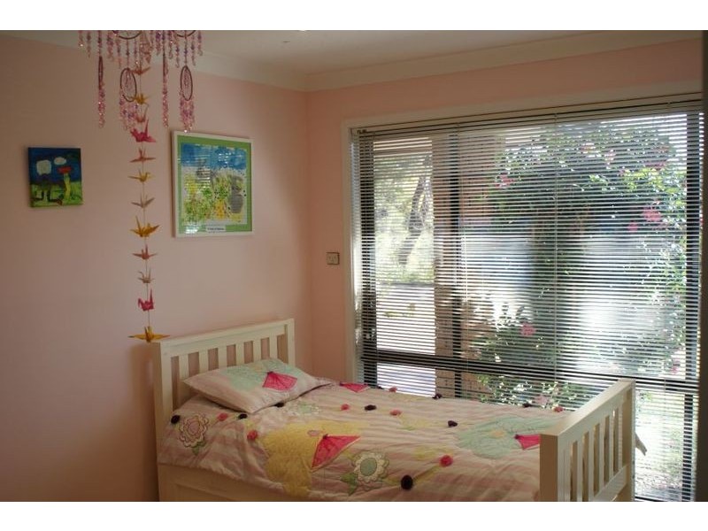 10 Bridge Rd, Blaxland NSW 2774