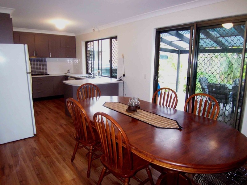 294 Springwood Road, Springwood QLD 4127