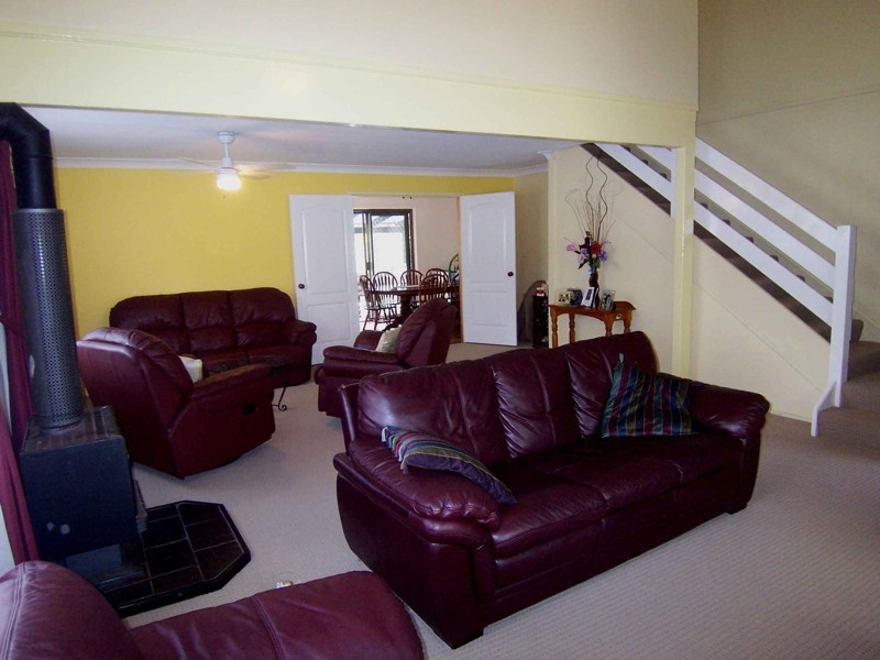 294 Springwood Road, Springwood QLD 4127