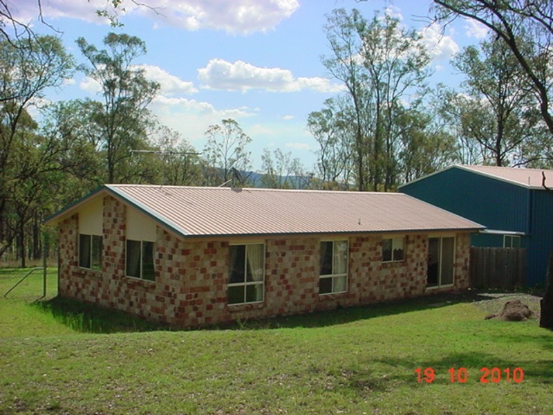 8 Forest Ridge Road, Grandchester QLD 4340