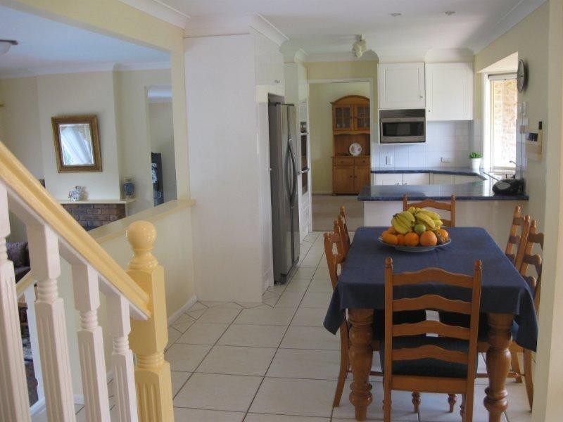 8-10 Roebourne Ct, Shailer Park QLD 4128