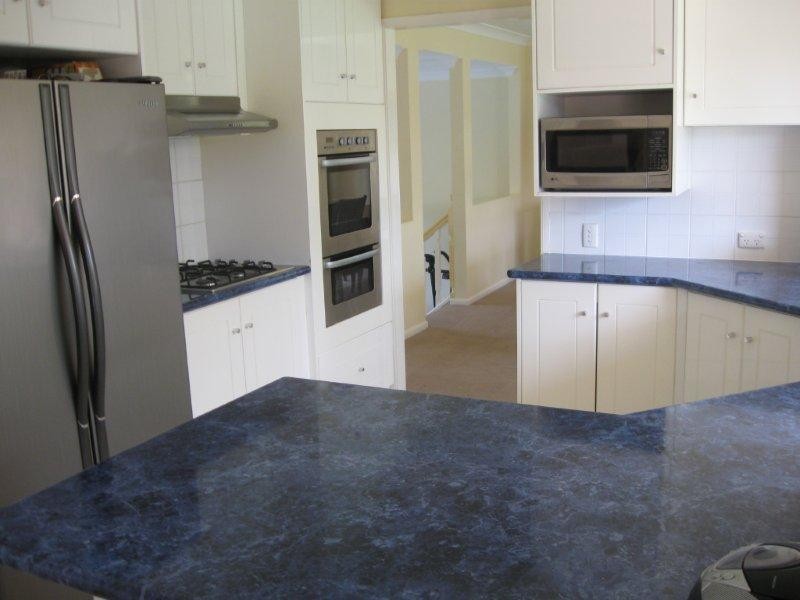 8-10 Roebourne Ct, Shailer Park QLD 4128