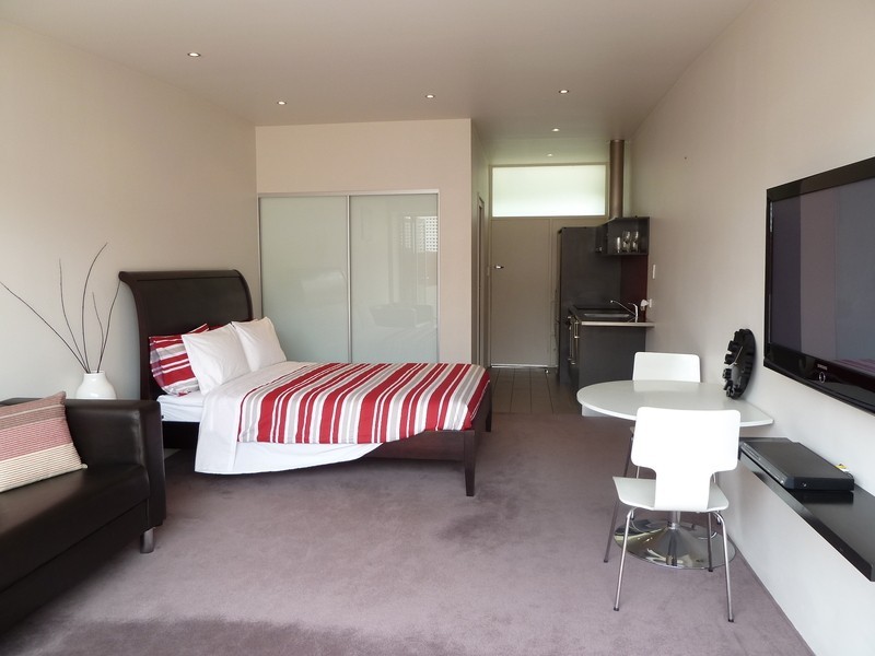 Units 1 & 2/16 King Street, Sandy Bay TAS 7005