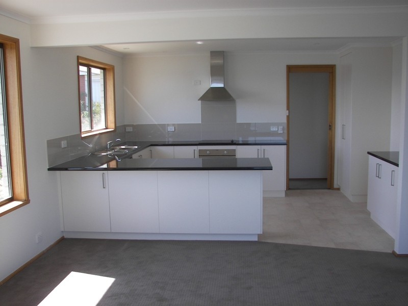 27 Southern Drive, Midway Point TAS 7171