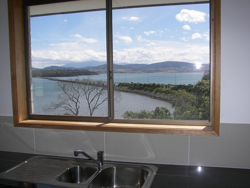 27 Southern Drive, Midway Point TAS 7171