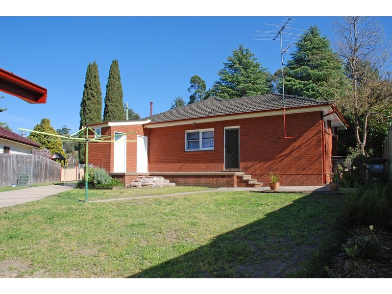 16 Grahame Street, Blaxland NSW 2774