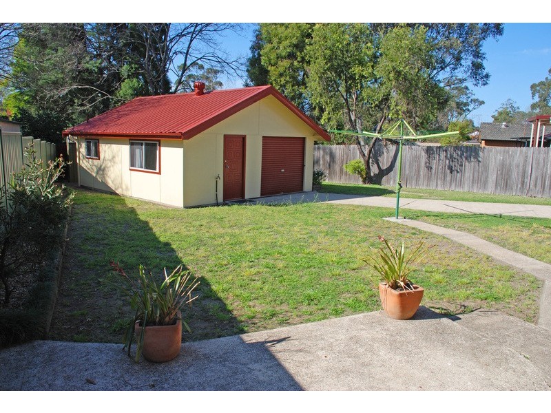 16 Grahame Street, Blaxland NSW 2774
