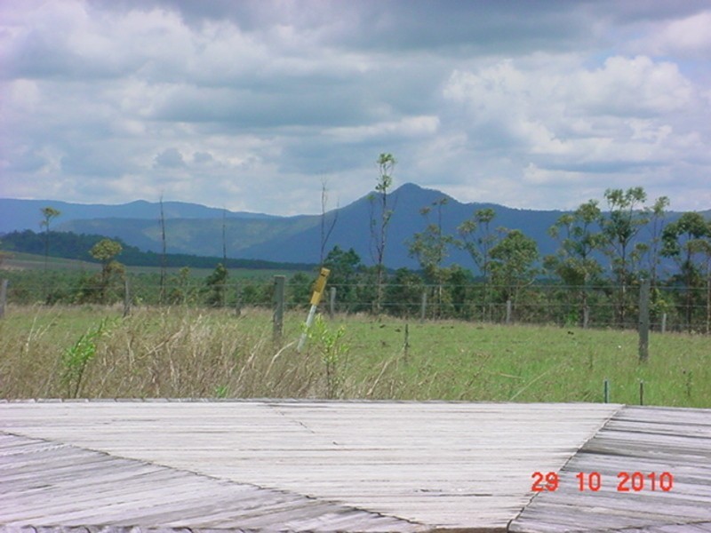 8 Forest Ridge Road, Grandchester QLD 4340