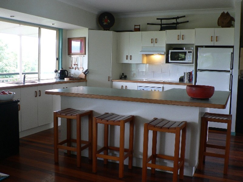 19 Flindersia Dr, Cooran QLD 4569