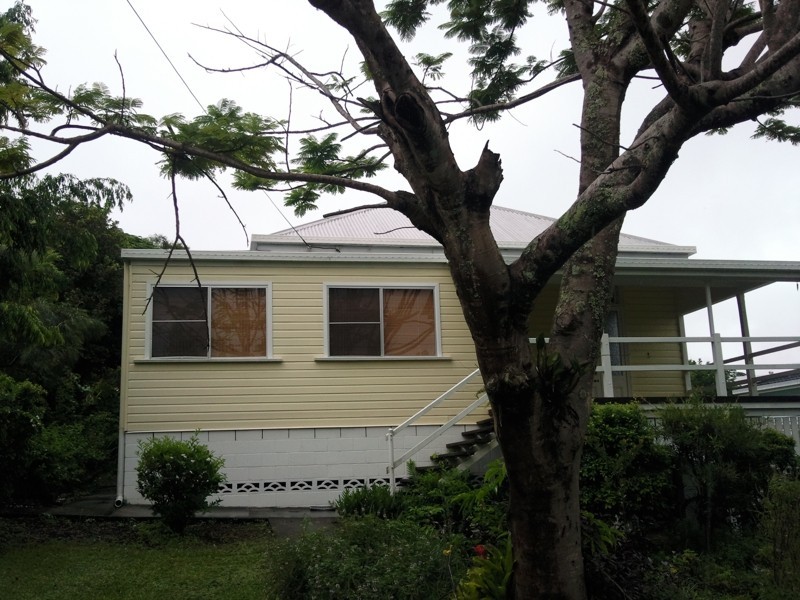 30 Tewantin Road, Cooroy QLD 4563