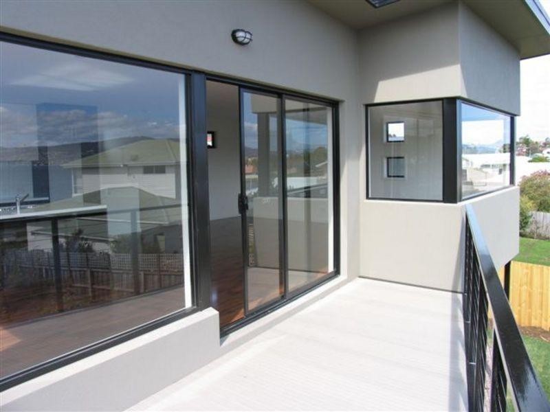 28 Hymettus Street, Howrah TAS 7018