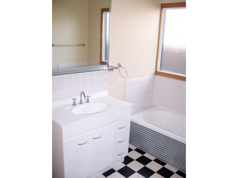 1/141 Tolosa Street, Glenorchy TAS 7010