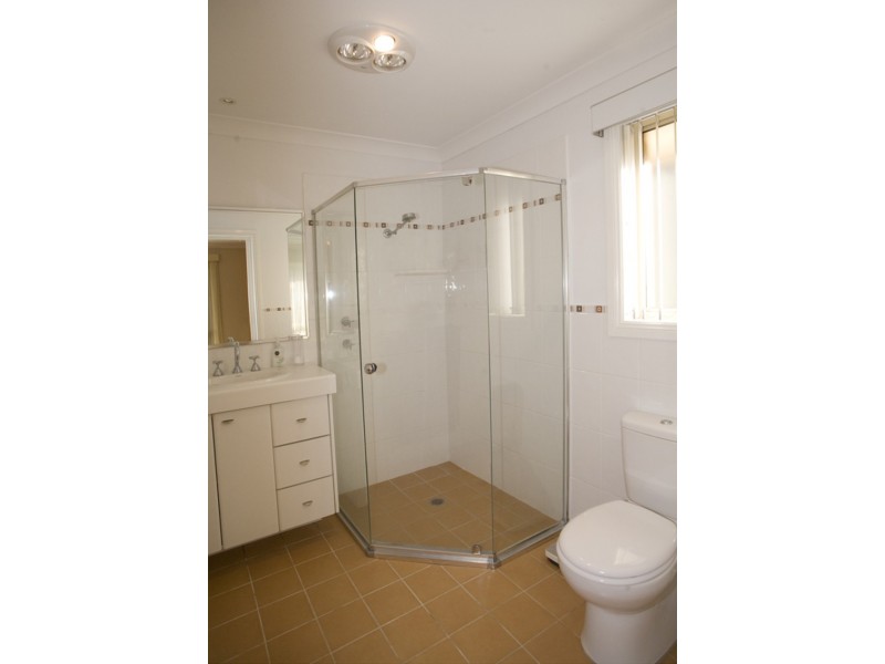 15 Kent, Winmalee NSW 2777