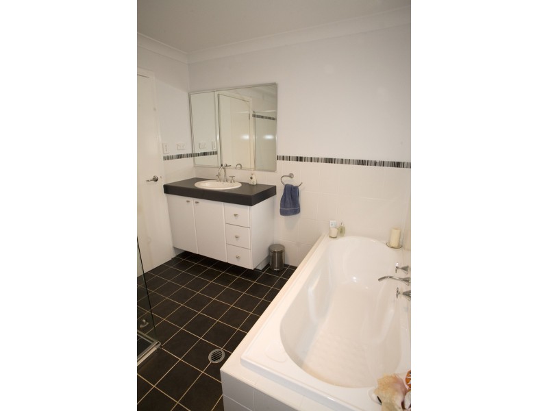 15 Kent, Winmalee NSW 2777