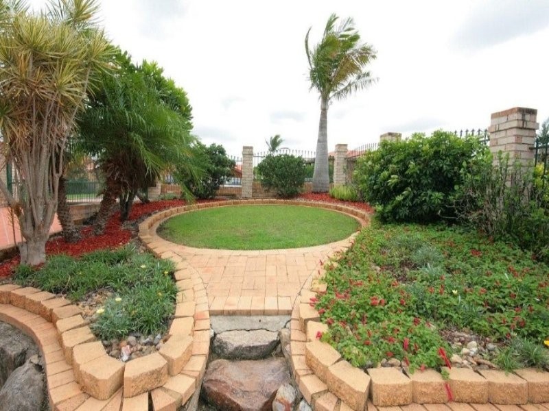 8-10  Roebourne Ct, Shailer Park QLD 4128