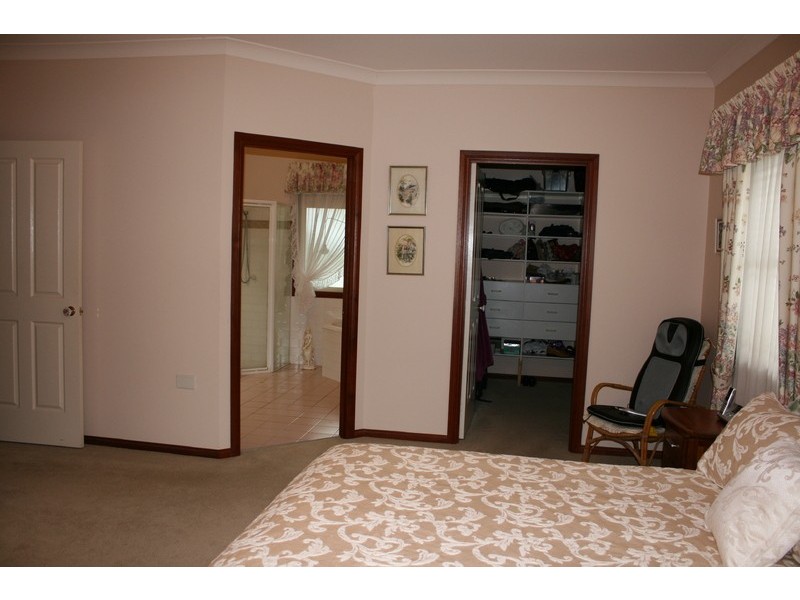 15 Oregon Way, Oxenford QLD 4210